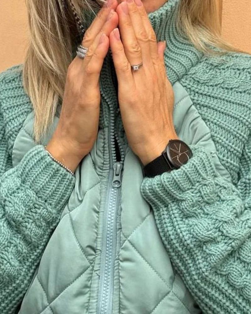 Women's Casual Jacket Relaxed Fit Long Sleeve Zip-Up Everyday Layering