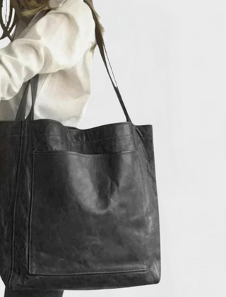 Women's Chic Crossbody Bag Stylish Design Versatile Everyday Accessory