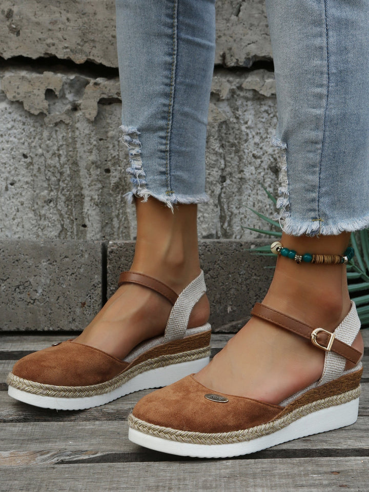 Women’s Stylish Woven Cushioned Sandals | Casual Footwear