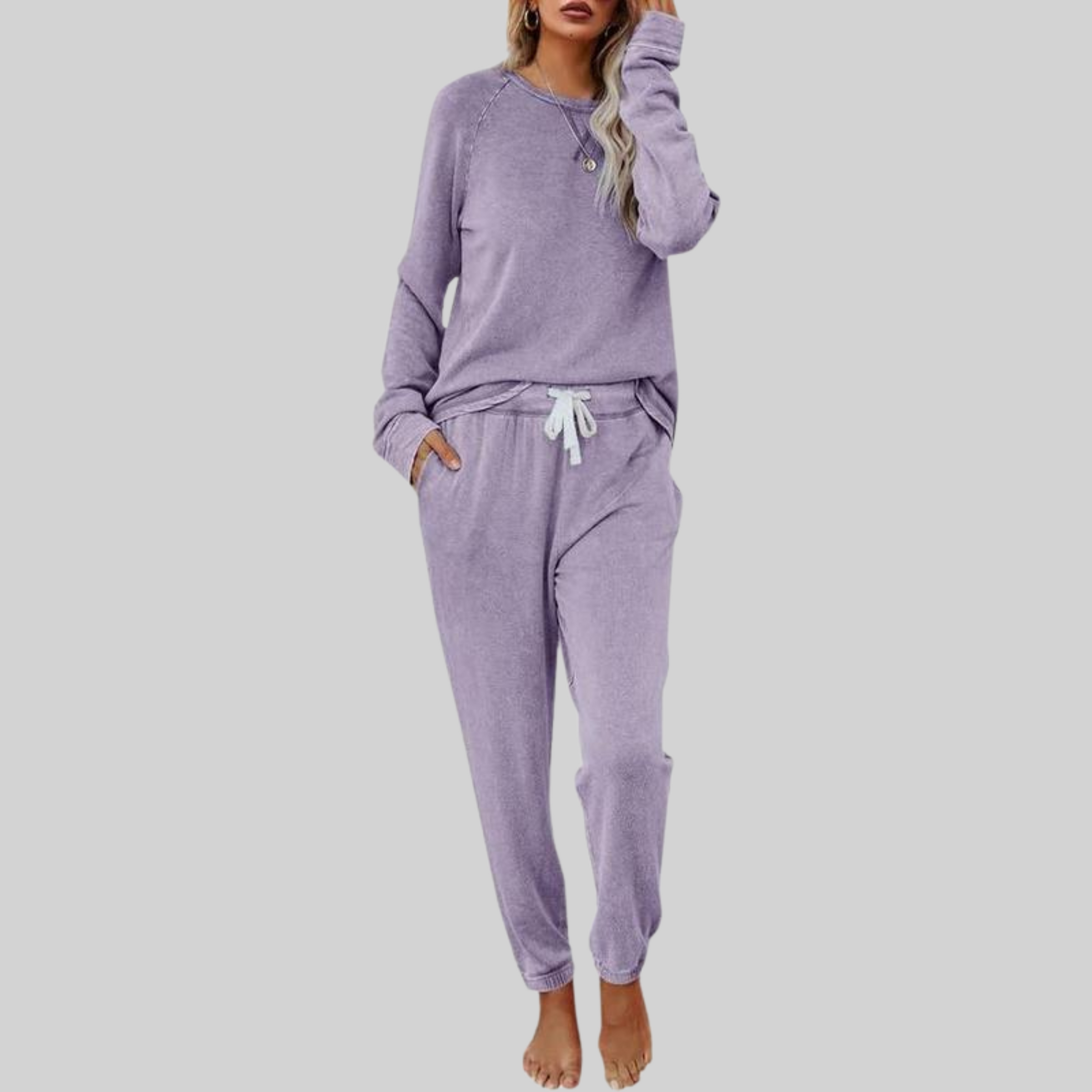 Women's Long Sleeve Top Sweatpants Lounge Set Outfit for Work Brunch Casual Days and Everyday Wear