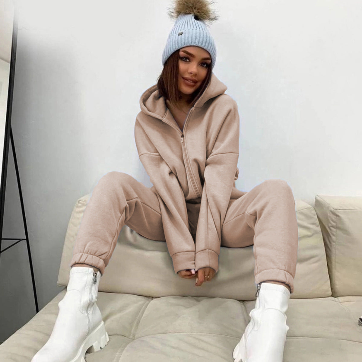 Women's Casual Jogging Suit Outfit for Weddings Parties Holidays Occasions and Everyday Wear
