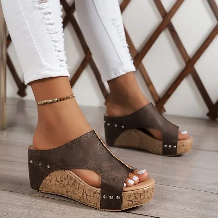 Women's Cushioned Casual Comfort Sandals Footwear for Summer Holidays Weddings Parties and Everyday Wear