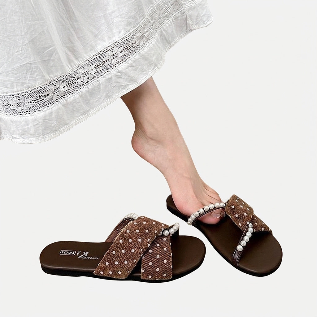Women’s Flat Slide Sandals with Pearl Embellishments