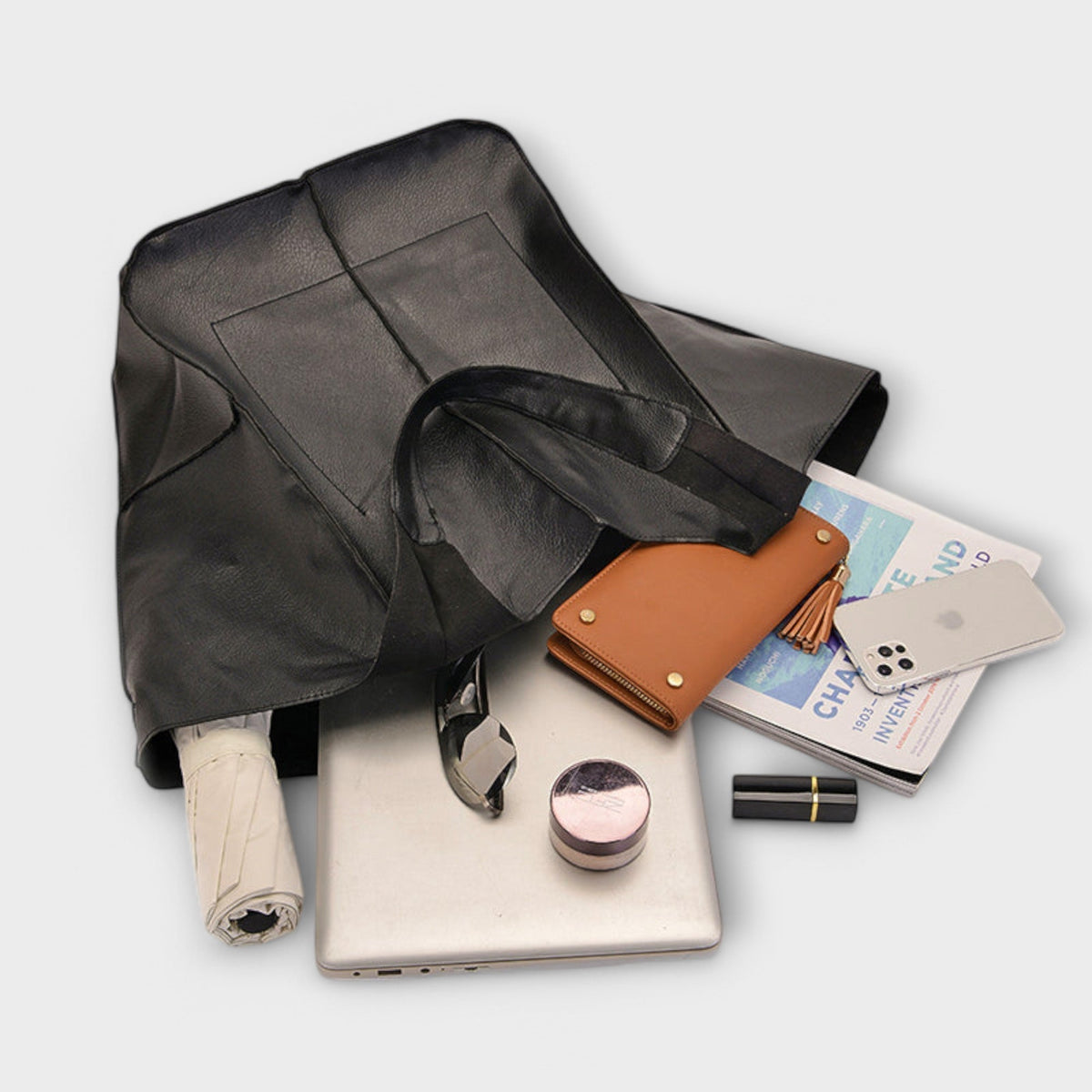 Women's Oversized Weekend Bag Spacious Travel Tote Stylish Versatile Everyday