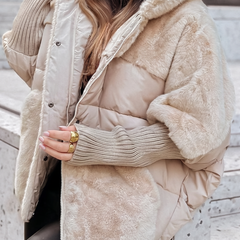 Women's Plush Hooded Coat Relaxed Fit Long Sleeve Zipper Closure Casual Outerwear