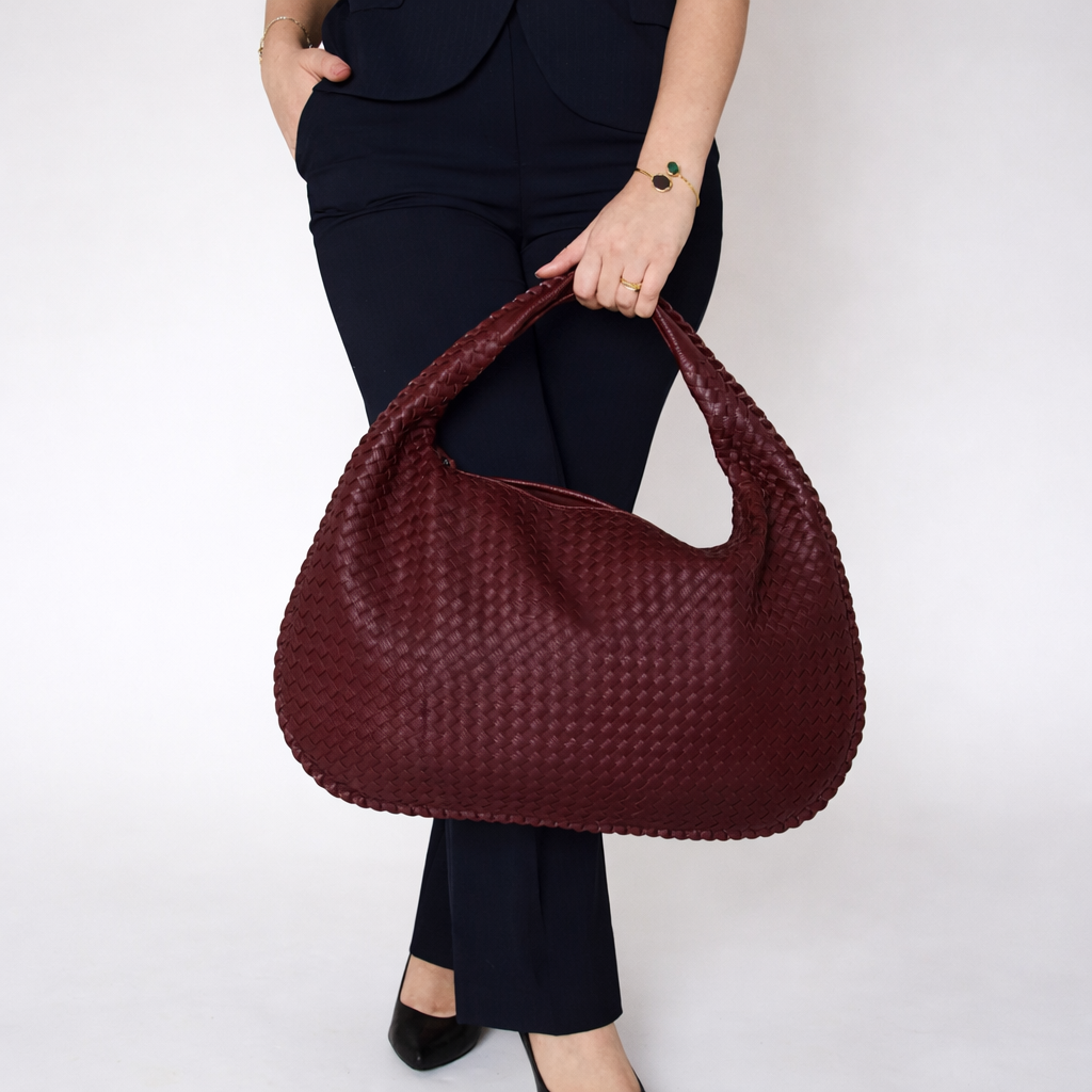 Women's Woven Handbag Stylish Everyday Tote Bag Versatile Chic Accessory