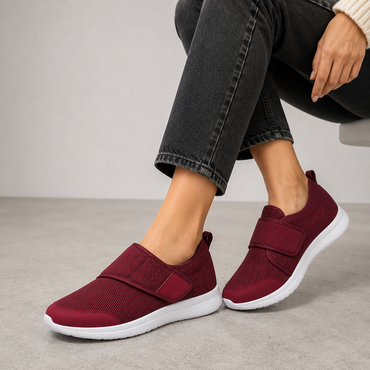 Women's Extra Wide Walking Shoes Cushioned Supportive Fit Everyday Casual