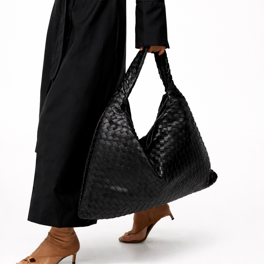 Women's Woven Shoulder Tote Bag Stylish Everyday Design Versatile Carryall