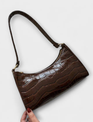 Women's Stylish Crossbody Bag Sleek Design Versatile Everyday Use