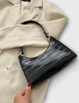 Women's Stylish Crossbody Bag Sleek Design Versatile Everyday Use