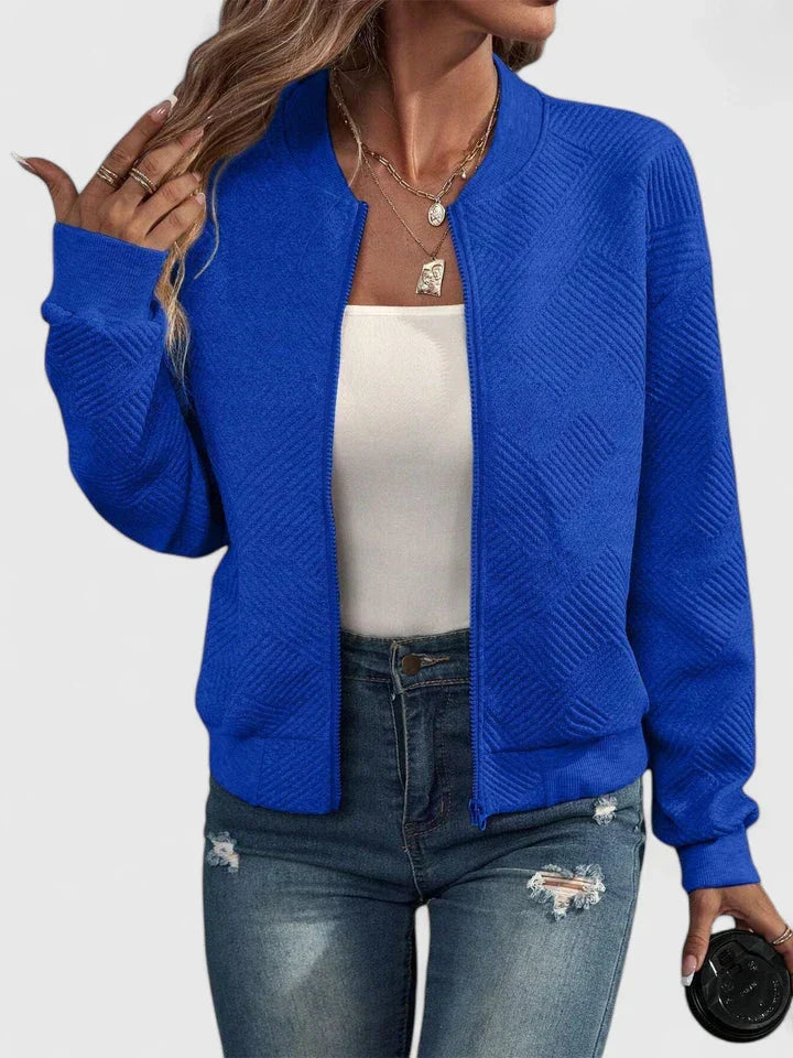 Women's Casual Jacket Relaxed Fit Long Sleeve Zipper Closure Everyday Wear