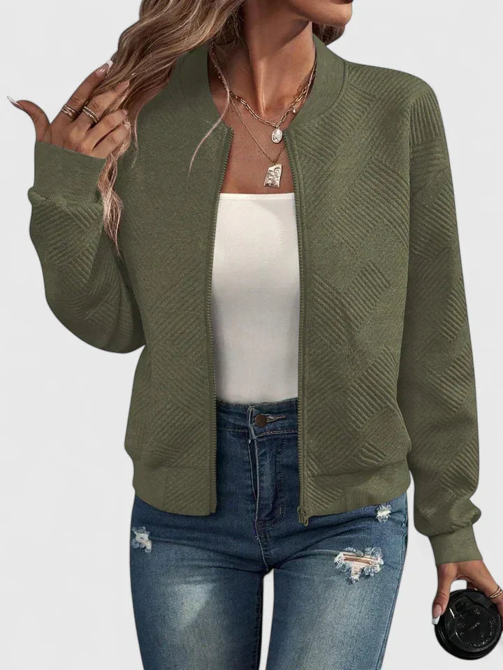 Women's Casual Jacket Relaxed Fit Long Sleeve Zipper Closure Everyday Wear