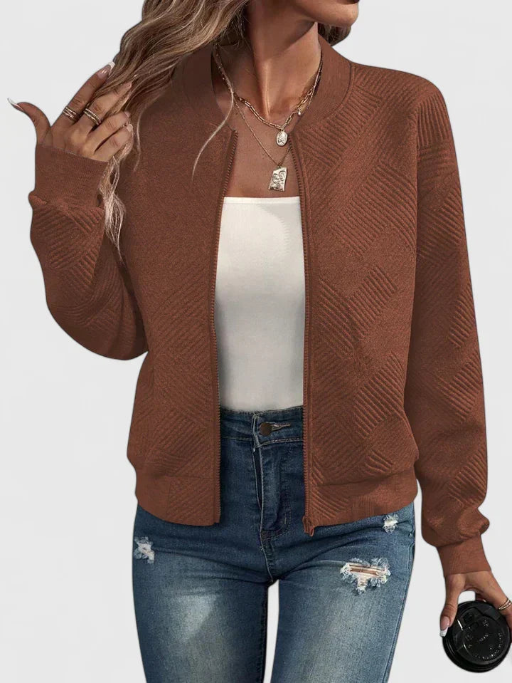 Women's Casual Jacket Relaxed Fit Long Sleeve Zipper Closure Everyday Wear