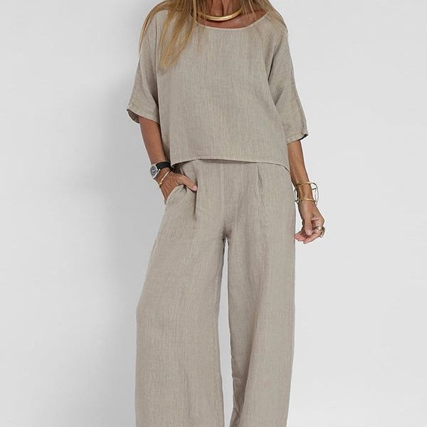 Women's Relaxed-Fit Coordinated Set Outfit for Weddings Parties Holidays Occasions and Everyday Wear