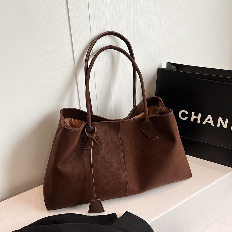 Women's Stylish Tote Bag Chic Everyday Versatile Travel Companion