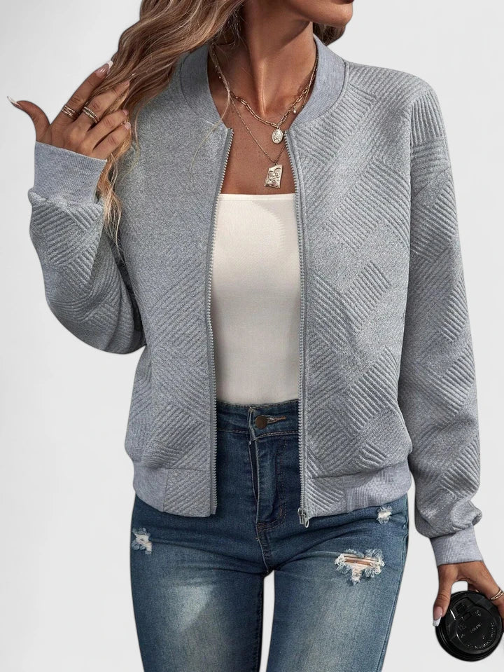 Women's Casual Jacket Relaxed Fit Long Sleeve Zipper Closure Everyday Wear