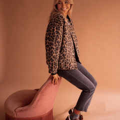 Women's Vintage-Inspired Button Front Leopard Print Fleece Jacket Casual Layering