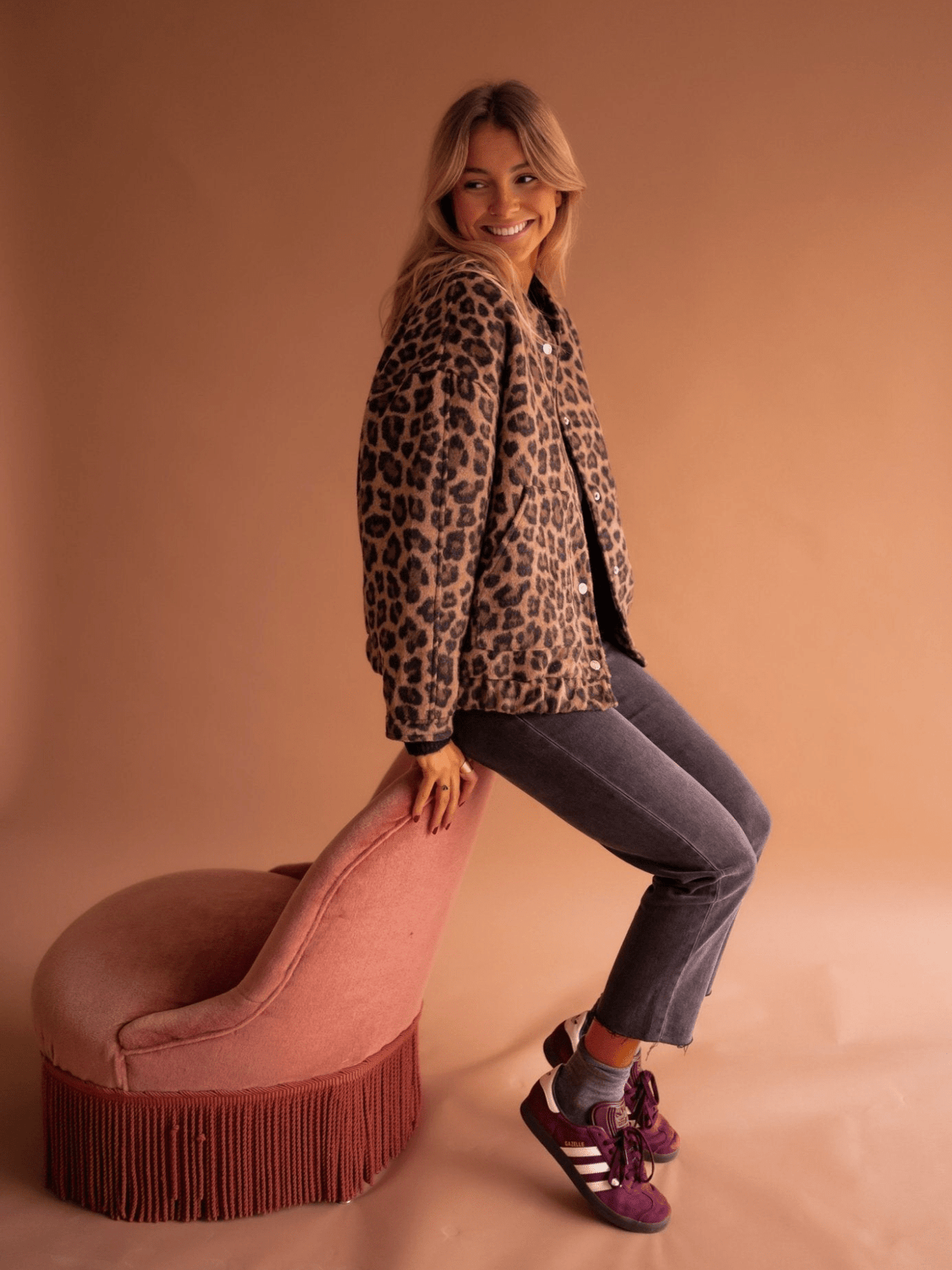 Women's Vintage-Inspired Button Front Leopard Print Fleece Jacket Casual Layering