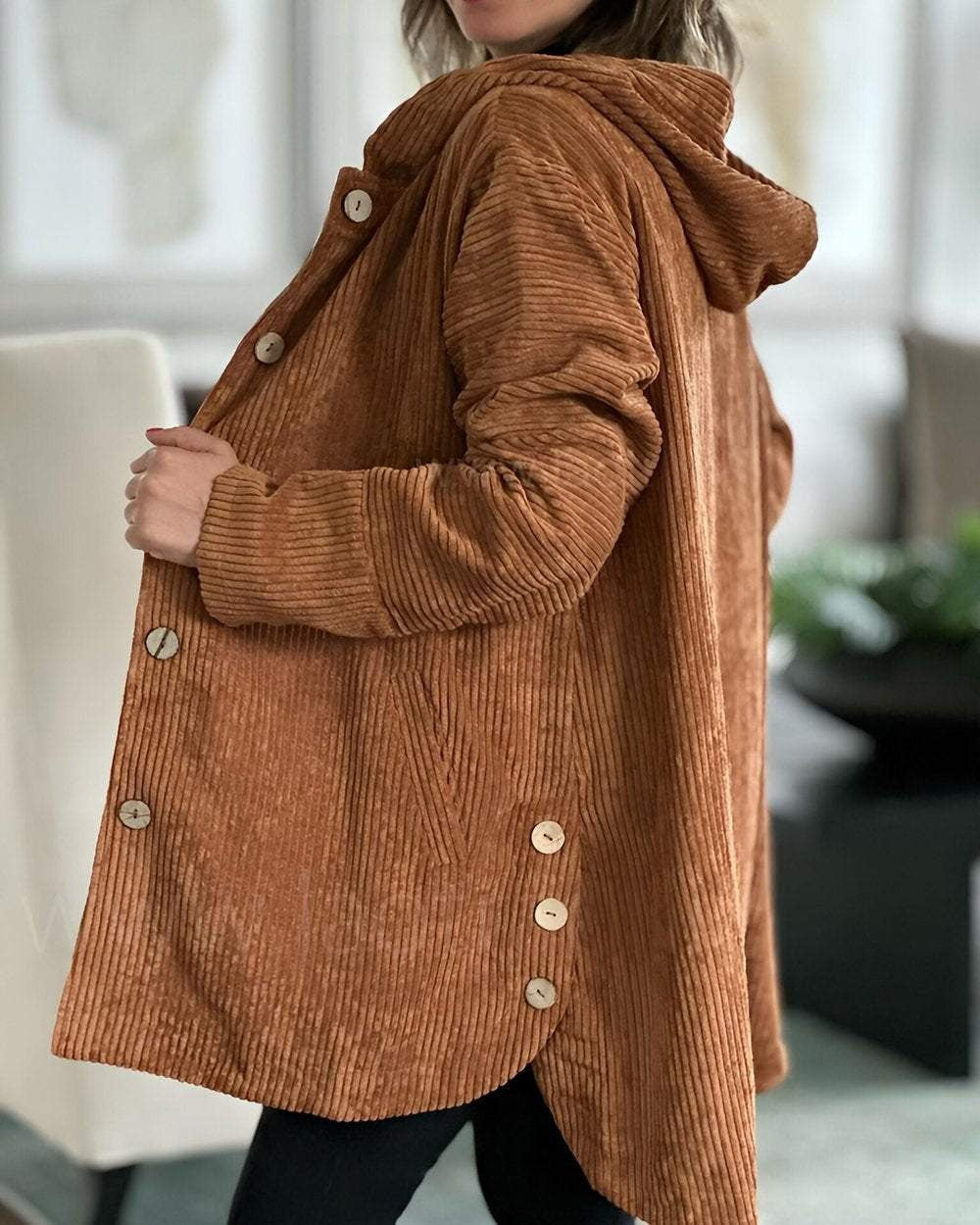 Women's Relaxed Fit Corduroy Jacket Classic Button Closure Casual Layering