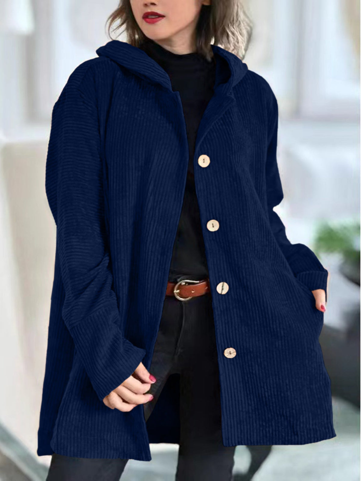 Women's Relaxed Fit Corduroy Jacket Classic Button Closure Casual Layering