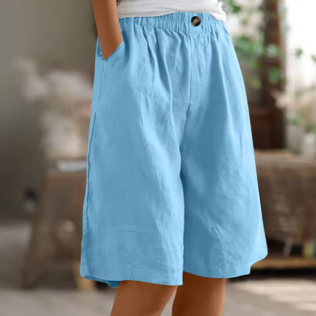 Women's Relaxed Fit Casual Shorts Outfit for Work Casual Days Holidays and Everyday Wear