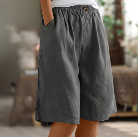 Women's Relaxed Fit Casual Shorts Outfit for Work Casual Days Holidays and Everyday Wear