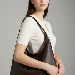 Women's Classic Tote Bag Stylish Design Large Inner Pocket Everyday Use