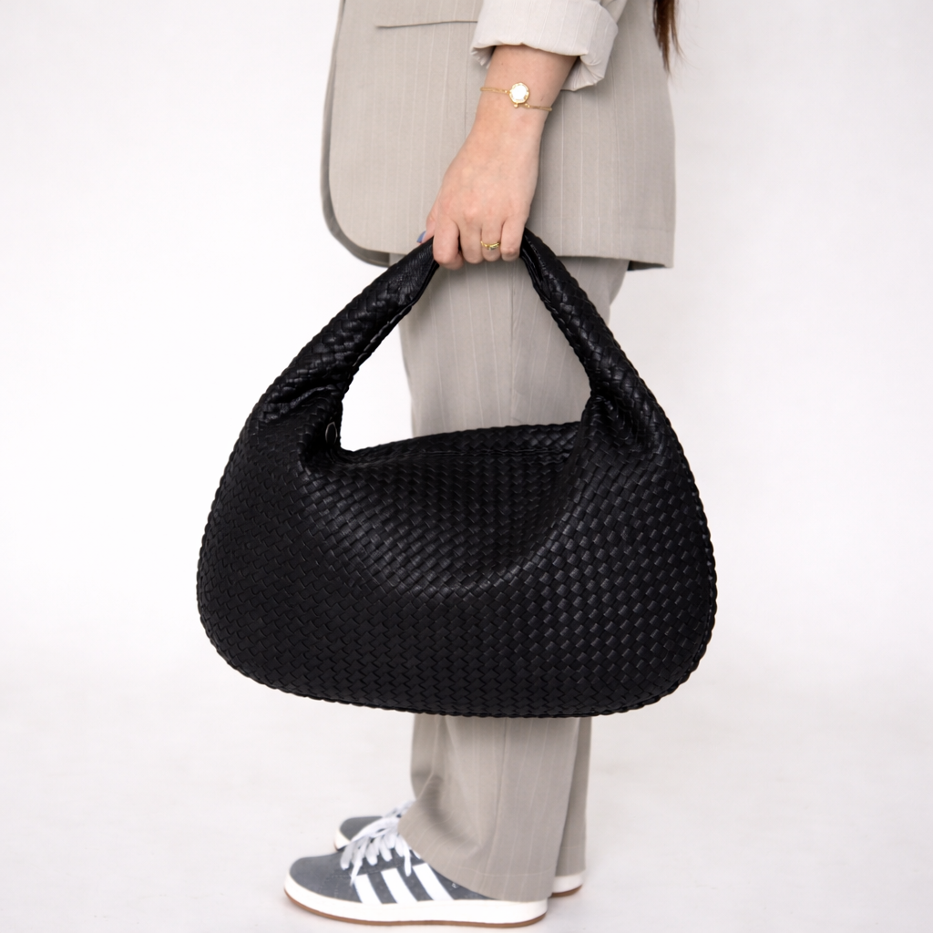 Women's Woven Handbag Stylish Everyday Tote Bag Versatile Chic Accessory