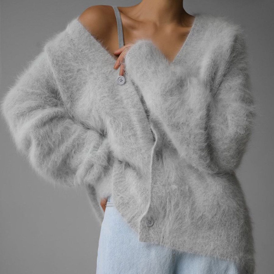 Women's Chunky Knit Cardigan V-Neck Relaxed Fit Cozy Layering Everyday