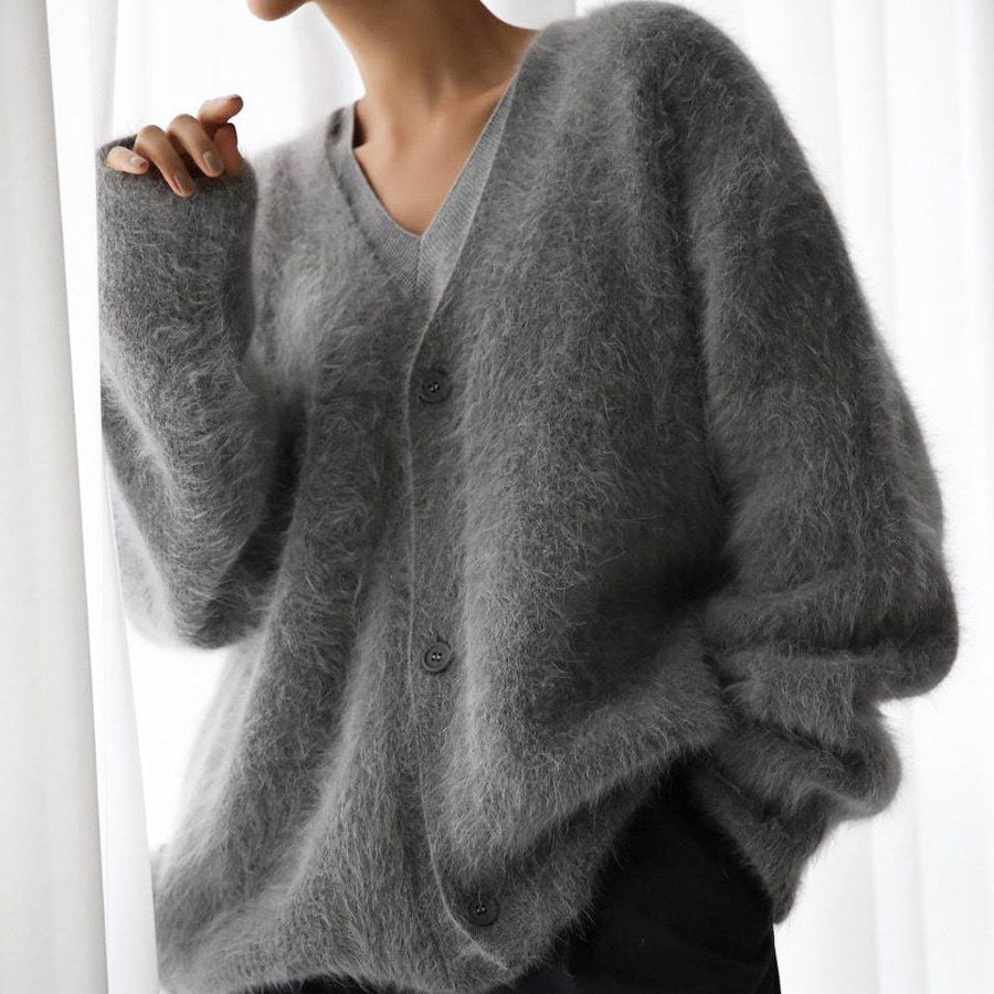 Women's Chunky Knit Cardigan V-Neck Relaxed Fit Cozy Layering Everyday