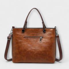 Women's Chic Crossbody Bag Sleek Design Adjustable Strap Everyday Use