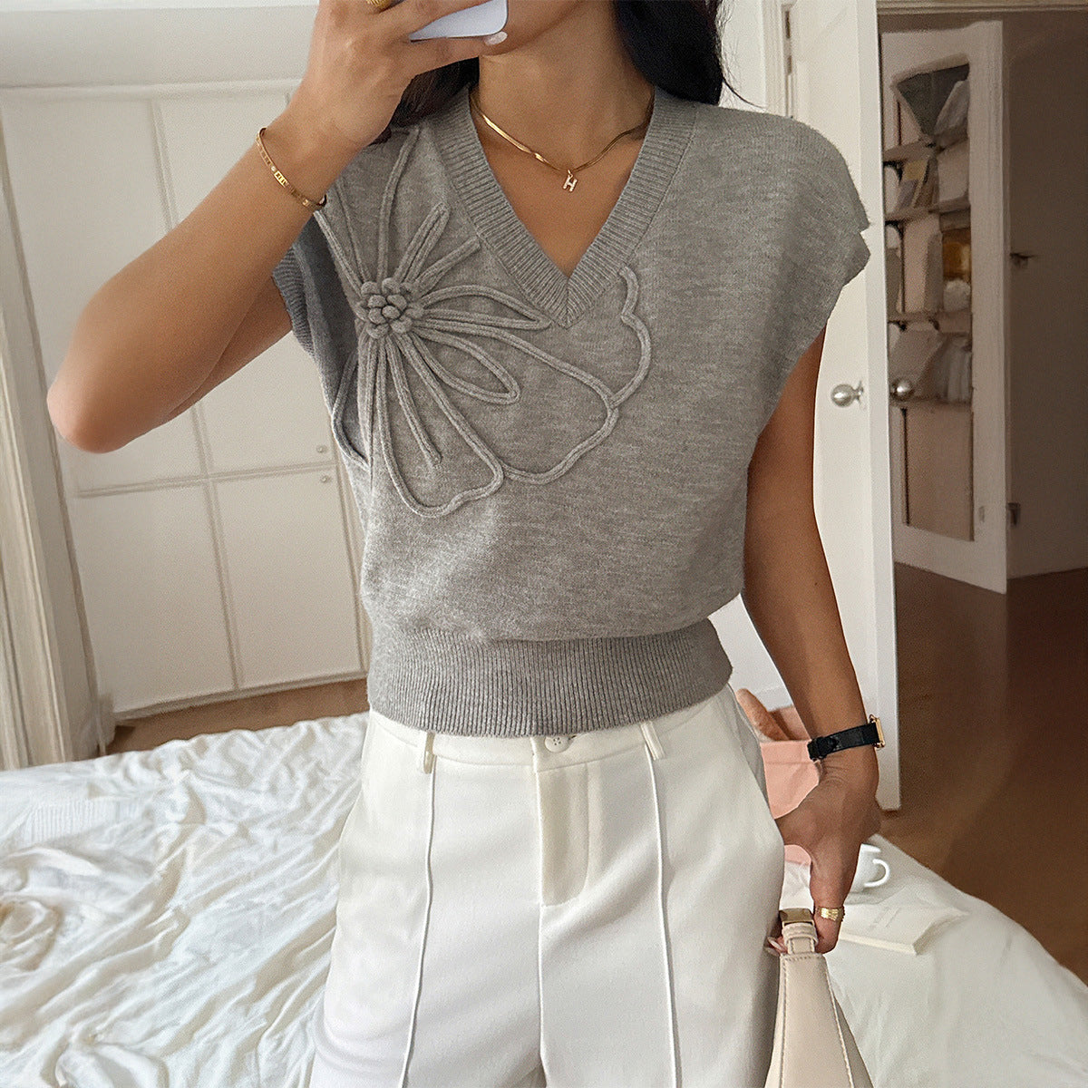 Women's Casual Solid Colour Sweater Knitwear for Autumn Winter Layering Cosy Days and Everyday Wear