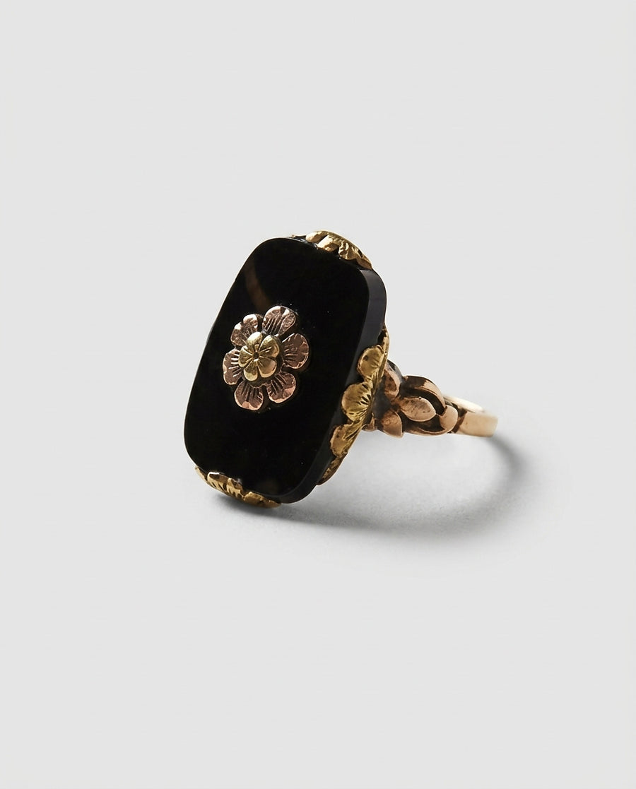 Women's Gold Black Stone Ring Statement Jewellery Jewelry Gift for Women Weddings Parties Prom and Everyday Wear - Front [Lystr 6acb41d855a6208493d7ae77:front]