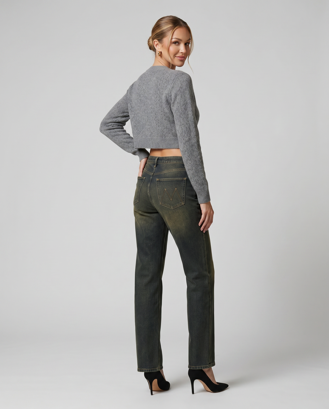 Women’s Stylish Straight-Leg Jeans | High Waist