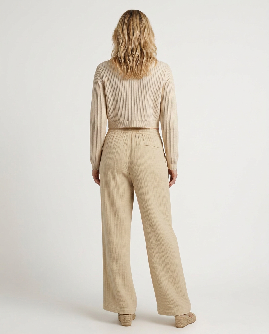 Women's Wide-Leg Elastic Waist Trousers Pants Outfit for Work Casual Days Holidays and Everyday Wear