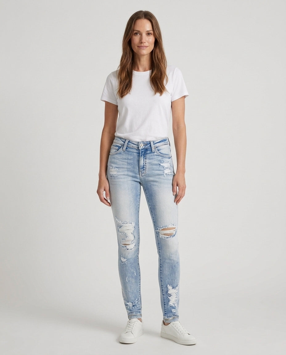 Women's Distressed Skinny Jeans