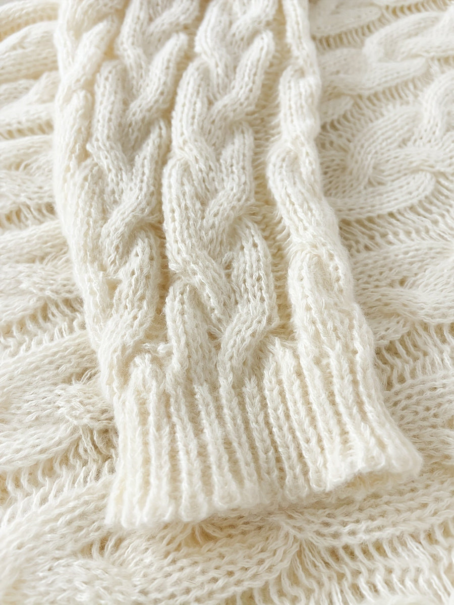 Women's Relaxed V-Neck Sweater Cable Knit Casual Layering Everyday Style