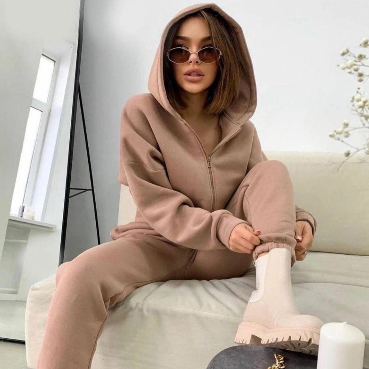Women's Casual Jogging Suit Outfit for Weddings Parties Holidays Occasions and Everyday Wear