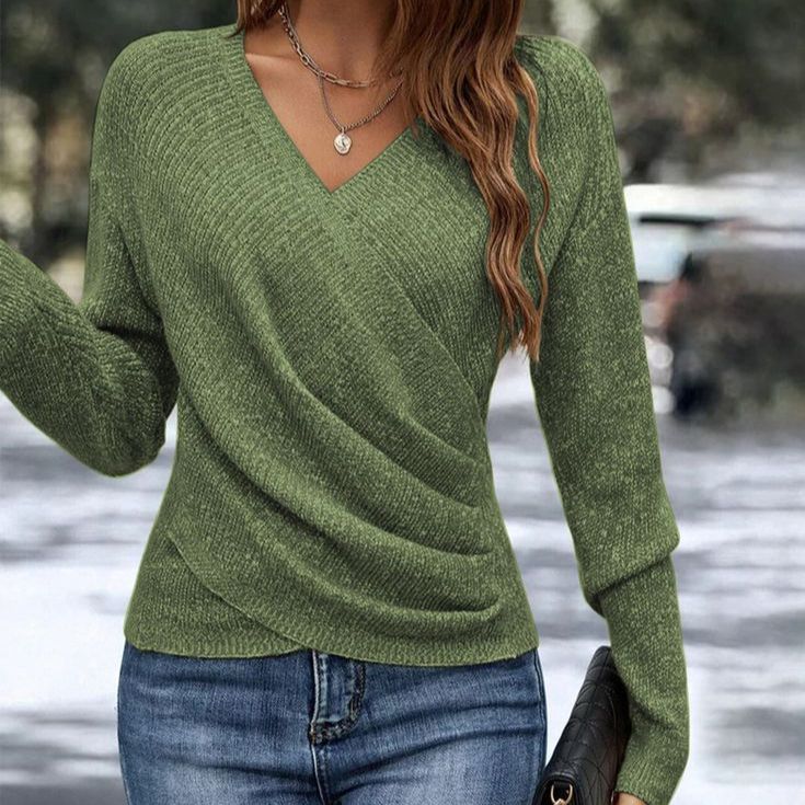 Women's Casual Long Sleeve Sweater Knitwear for Autumn Winter Layering Cosy Days and Everyday Wear