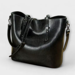 Women's Vintage-Inspired Shoulder Bag Chic Design Versatile Everyday Use