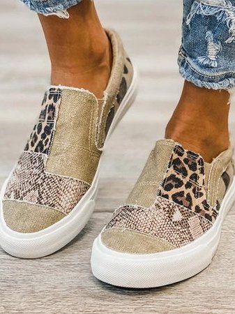 Women's Casual Slip-Ons Outfit for Weddings Parties Holidays Occasions and Everyday Wear