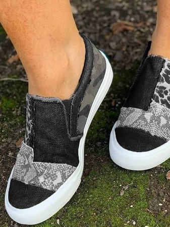 Women's Casual Slip-Ons Outfit for Weddings Parties Holidays Occasions and Everyday Wear