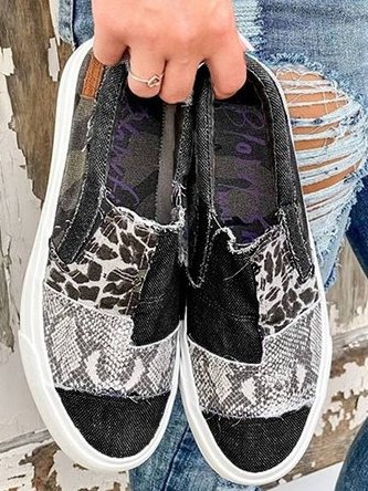 Women's Casual Slip-Ons Outfit for Weddings Parties Holidays Occasions and Everyday Wear