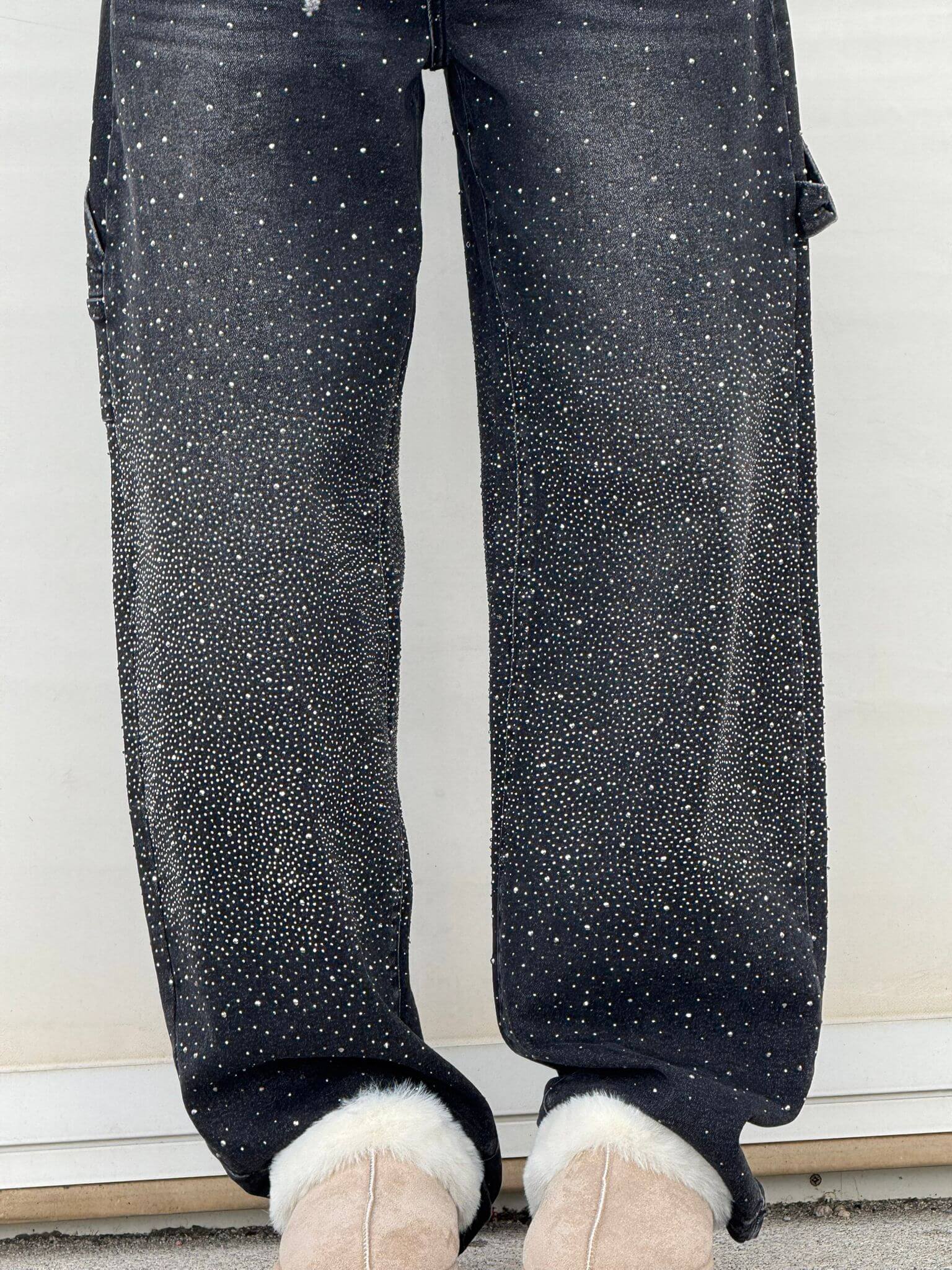 Women's High-Waisted Straight Leg Vintage Denim Jeans Outfit for Work Casual Days Holidays and Everyday Wear