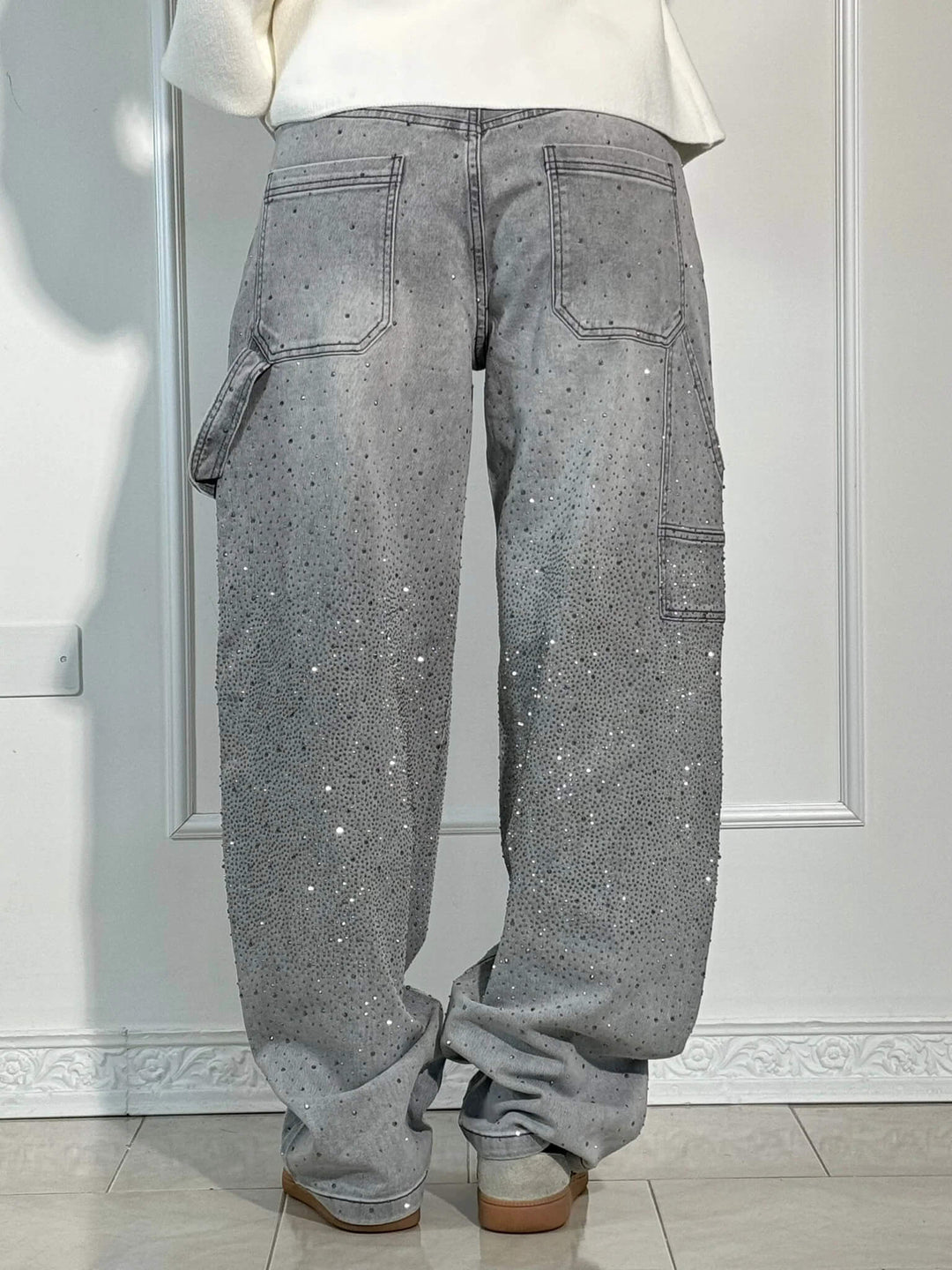 Women’s High-Waisted Straight Leg Jeans | Vintage Denim Style with Crystal Accents