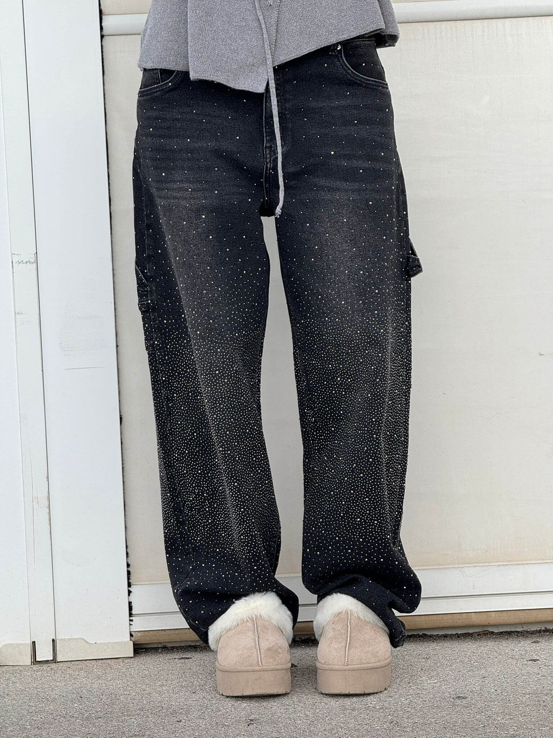 Women’s High-Waisted Straight Leg Jeans | Vintage Denim Style with Crystal Accents