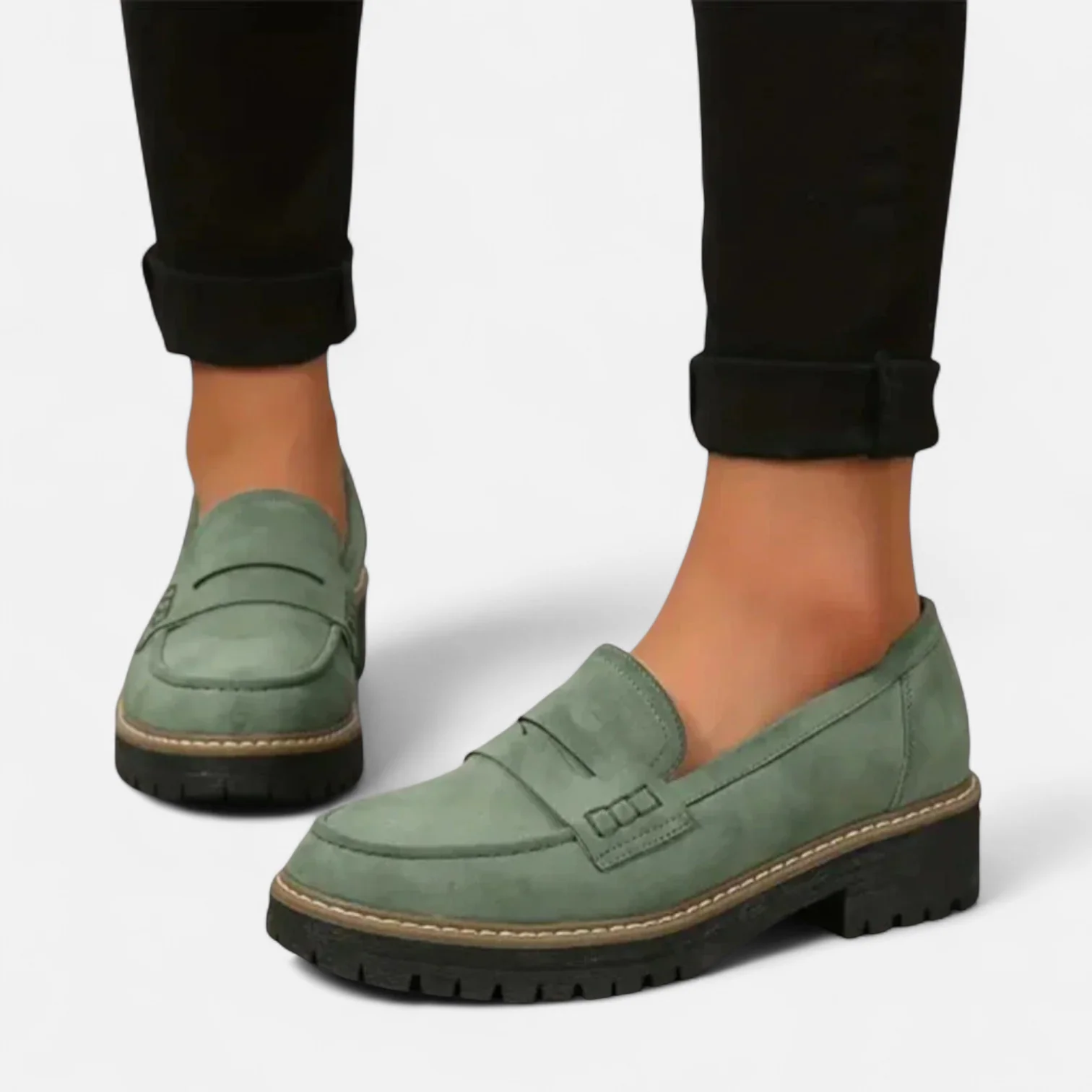 Women's Stylish Heeled Loafers Classic Design Chic Everyday Footwear