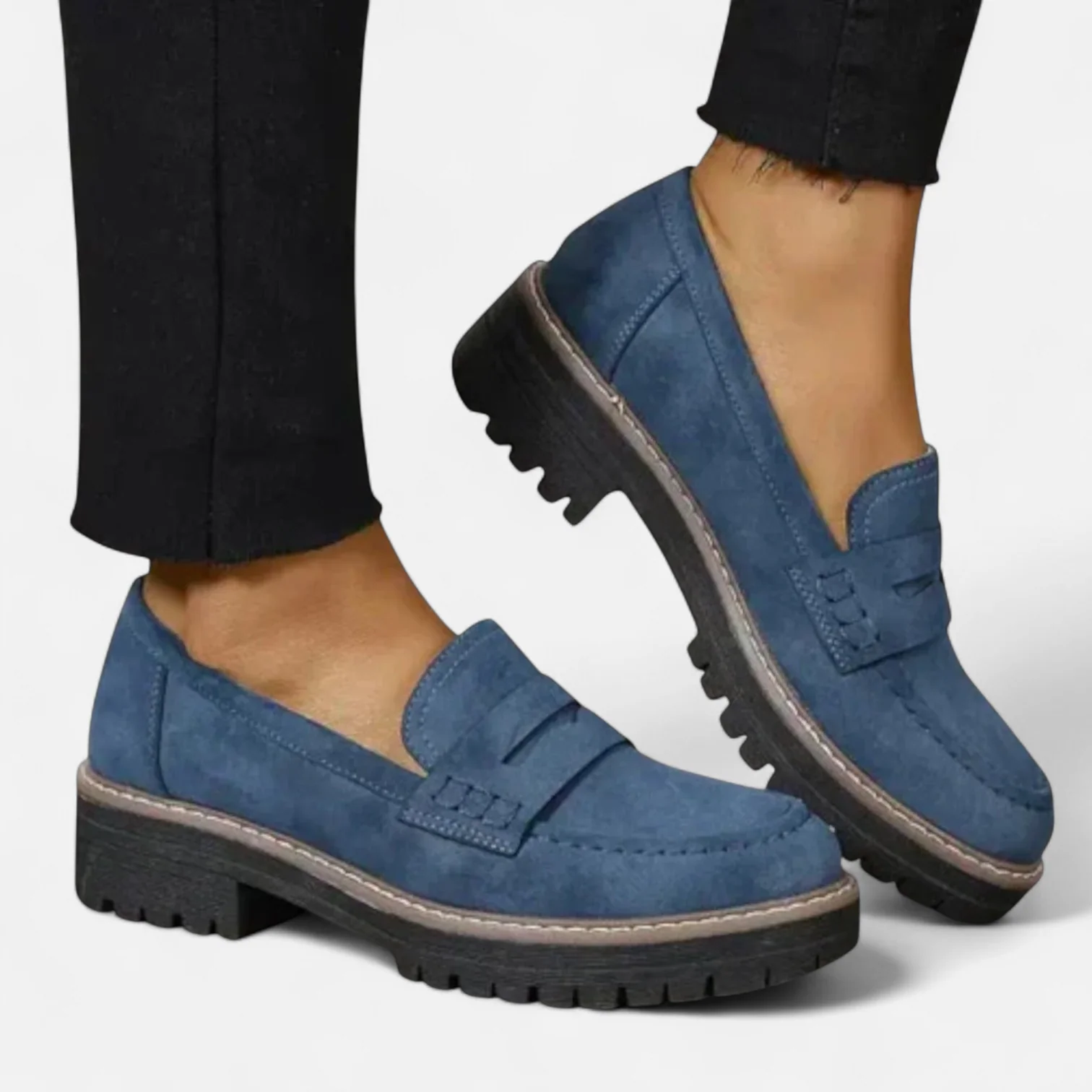 Women's Stylish Heeled Loafers Classic Design Chic Everyday Footwear