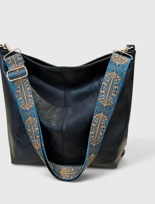 Women's Sophisticated Handbag Structured Design Elegant Versatile Everyday Use