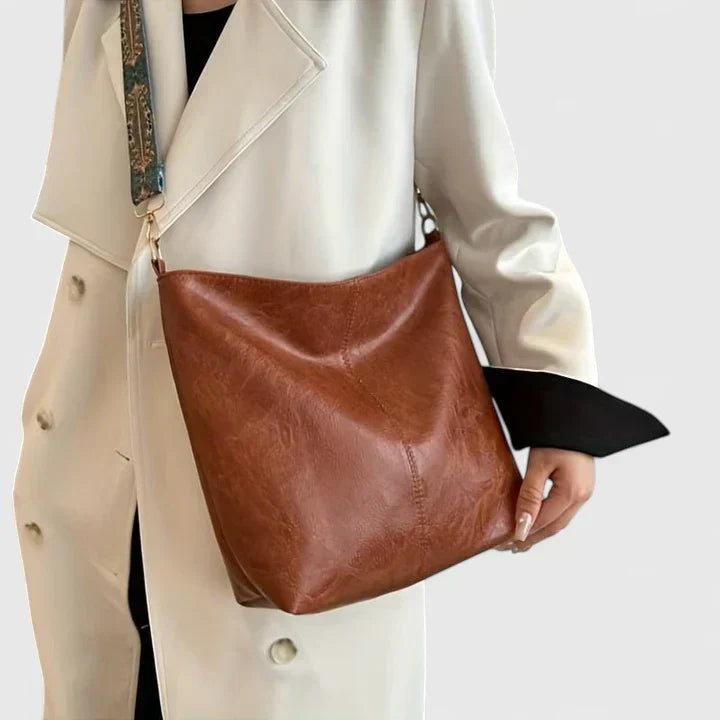 Women's Sophisticated Handbag Structured Design Elegant Versatile Everyday Use